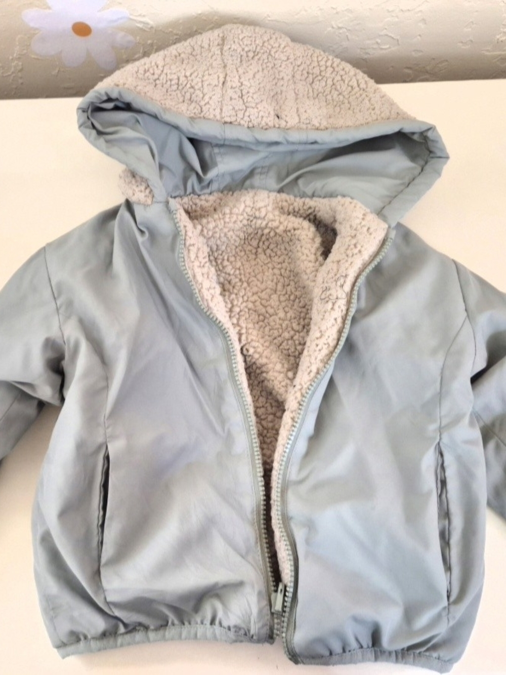 Kids Hooded Winter Jacket, Reversable, in Light Blue/Green And Sherpa